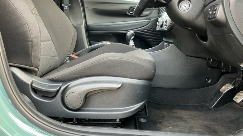 Hyundai BAYON 1.0 TGDi 48V MHEV SE Connect 5dr Petrol Hatchback